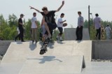 Fani deskorolek opanują skatepark. Z pewnością będzie bardzo widowiskowo