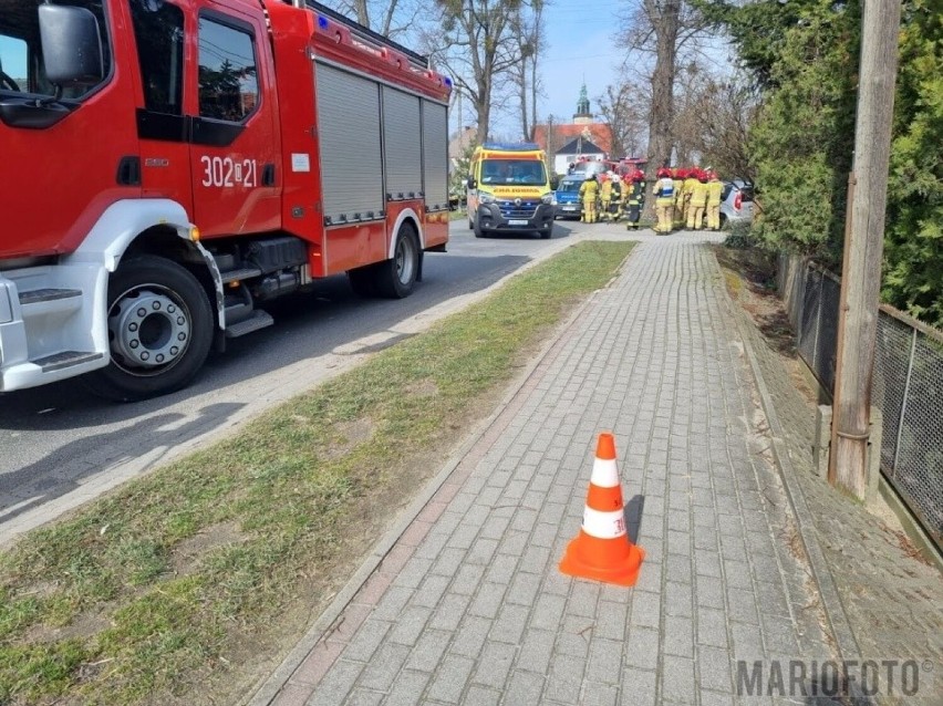 Wypadek na DW 414 w Chrząszczycach